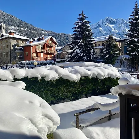 Il Mulino Bilocale In Centro Apartment Ponte Di Legno Exterior photo